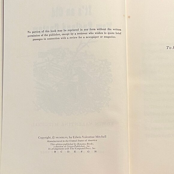 "It's an Old New England Custom," by Edwin Valentine Mitchell, 1946 Hardcover - Picture 6 of 10